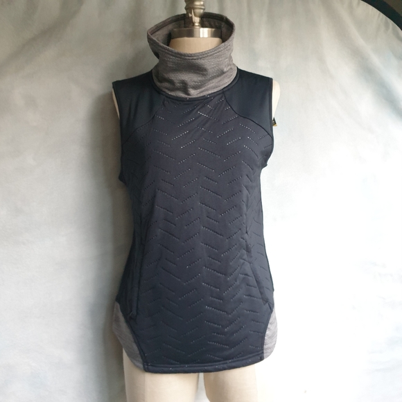 Under Armour ColdGear Reactor 3G Pullover Mock Neck Black & Grey Vest Jacket SM - Picture 2 of 16